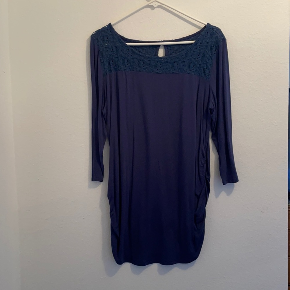 Blue maternity top